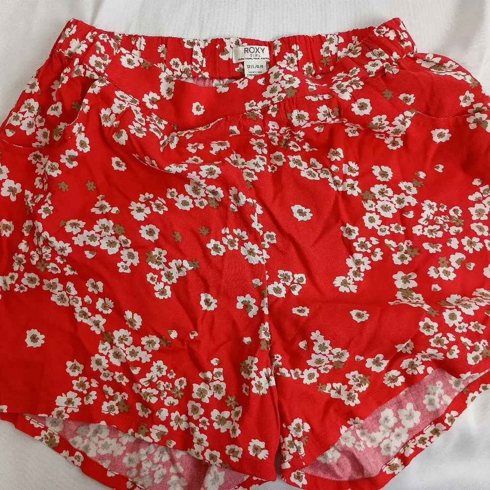 2/30$ Or 3/$35 Roxy Women's Red Floral‎ Summer Shorts (#1,385)